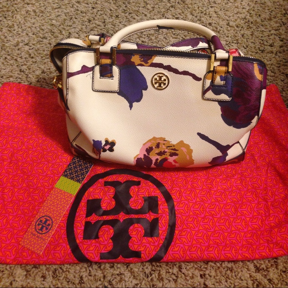 Tory Burch Robinson snow alpine satchel